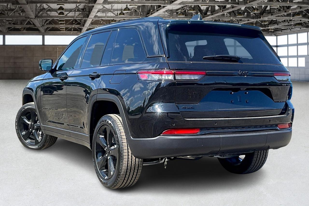 2025 Jeep Grand Cherokee ALTITUDE 4X4 | Leather | 20" Wheels | Pwr Liftgate Photo2