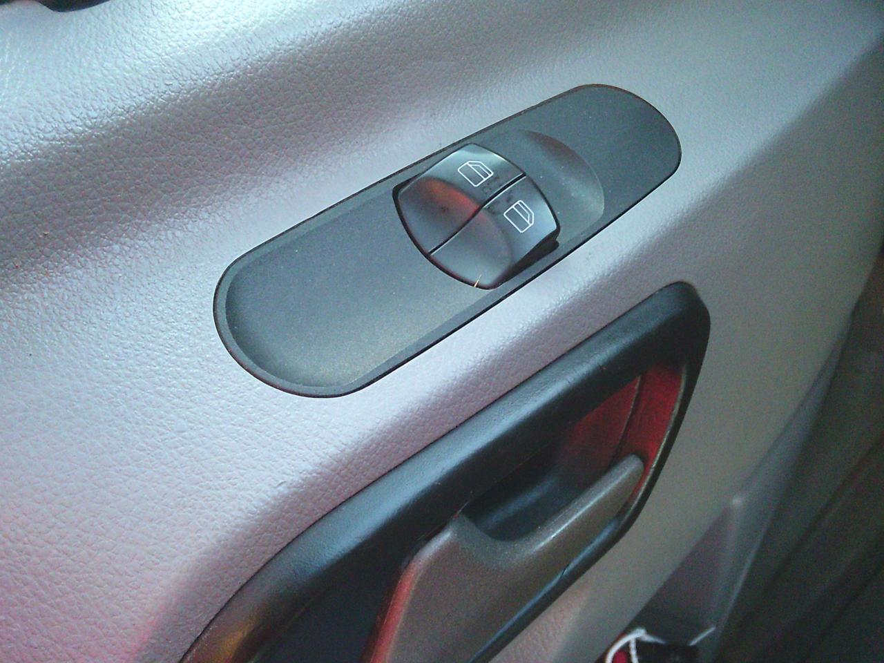 2016 Mercedes-Benz Sprinter RWD 2500 170 HighRoof - Photo #9