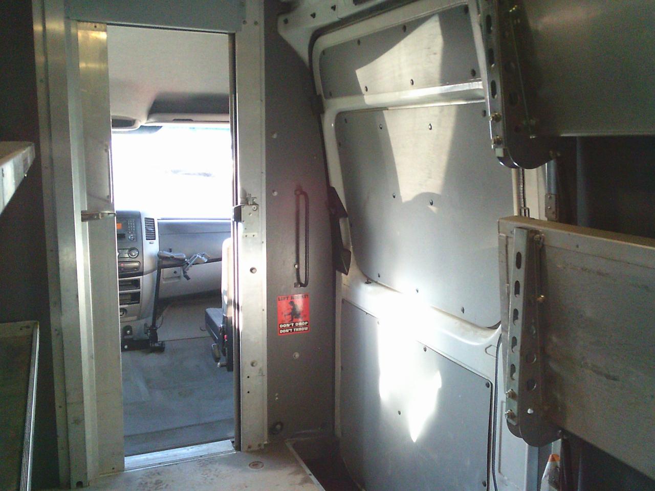 2016 Mercedes-Benz Sprinter RWD 2500 170 HighRoof - Photo #21