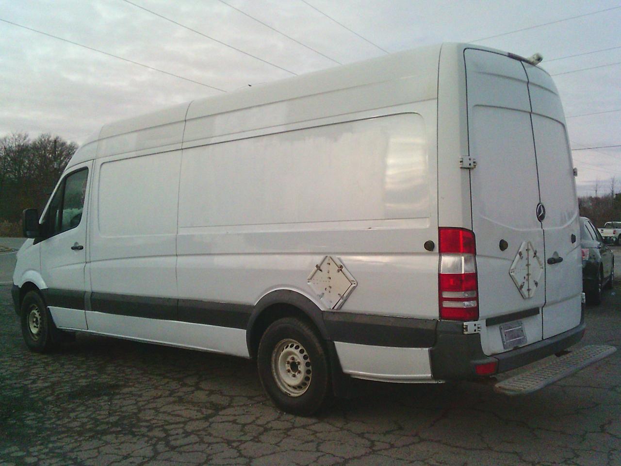 2016 Mercedes-Benz Sprinter RWD 2500 170 HighRoof - Photo #8