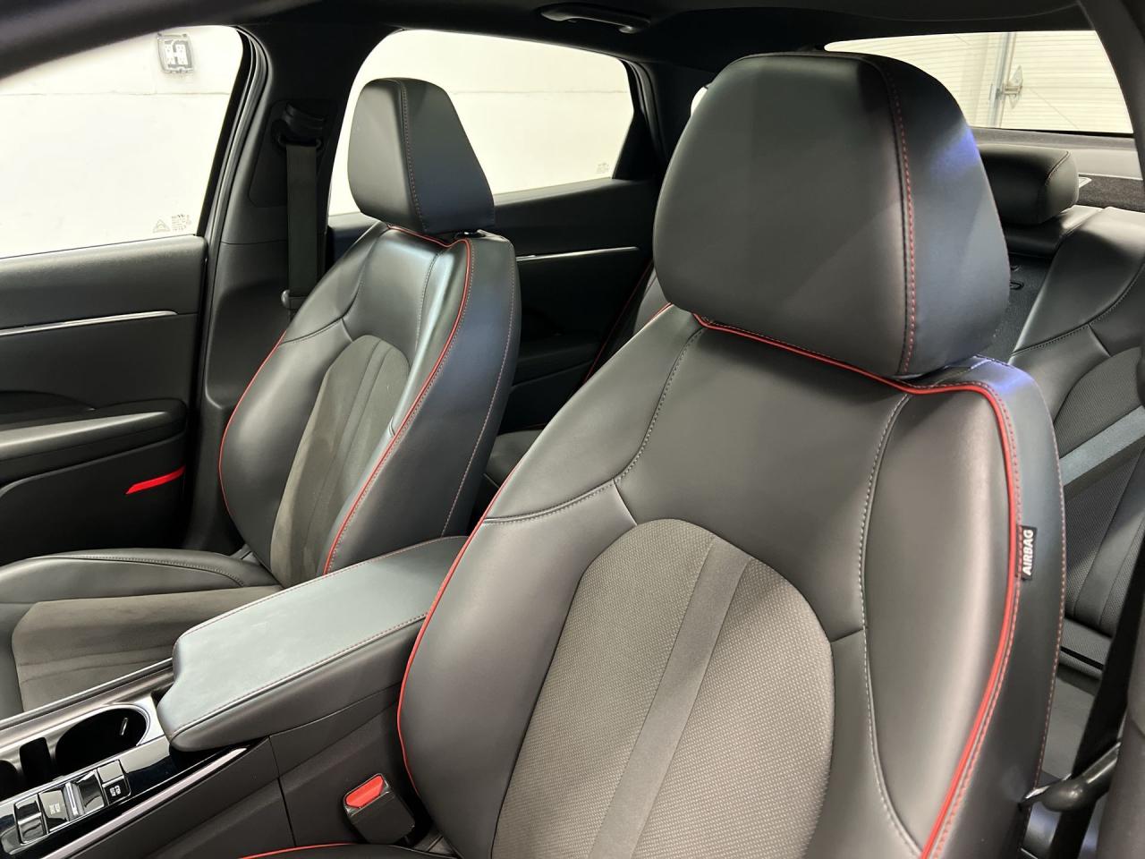 2023 Hyundai Sonata SPORT | HTD LEATHER | PANO ROOF | CARPLAY | NAV Photo