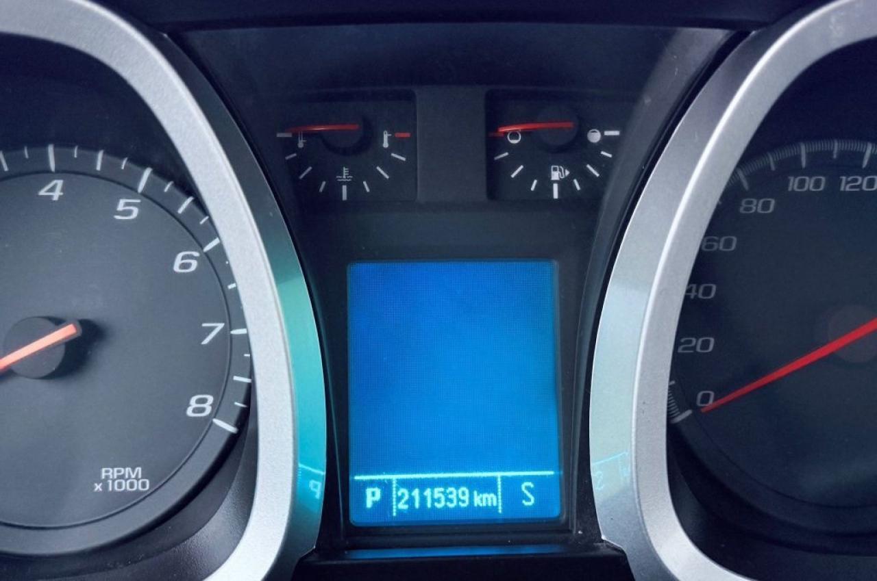 2015 Chevrolet Equinox LS Front-wheel Drive Automatic Photo