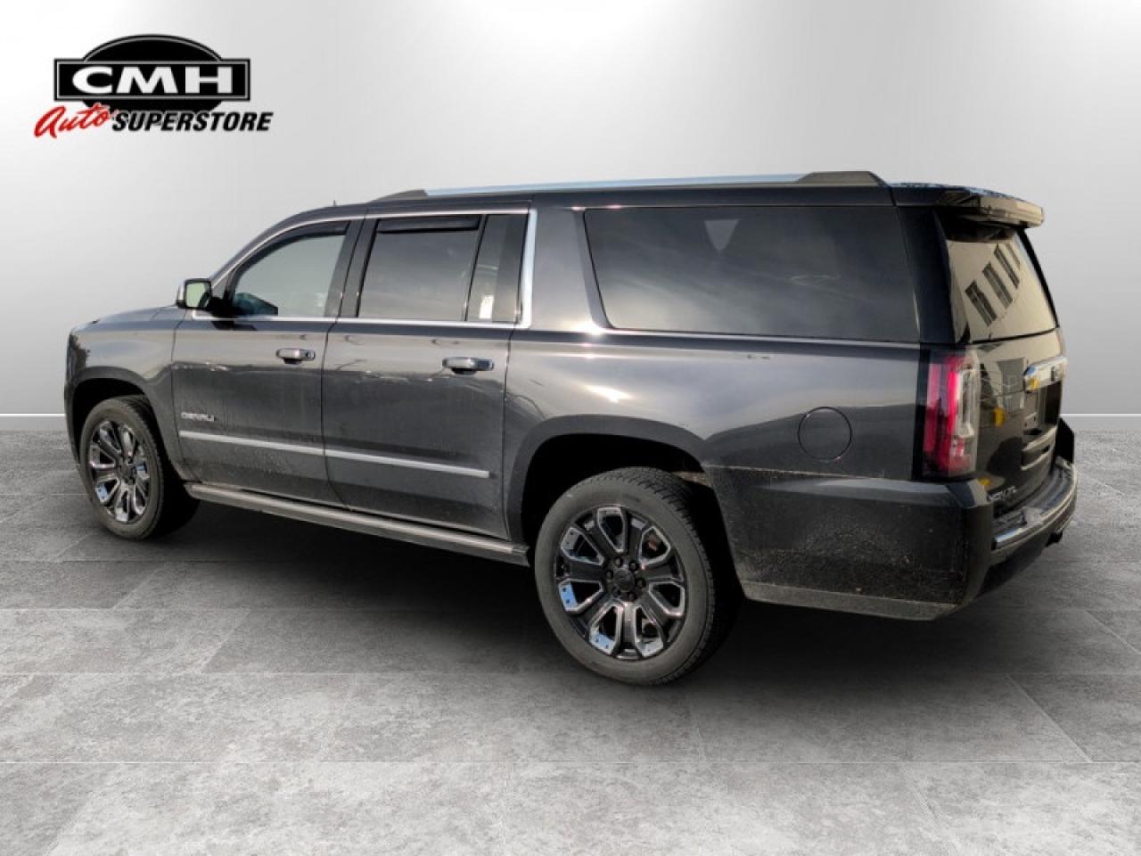 2020 GMC Yukon XL Denali Photo1