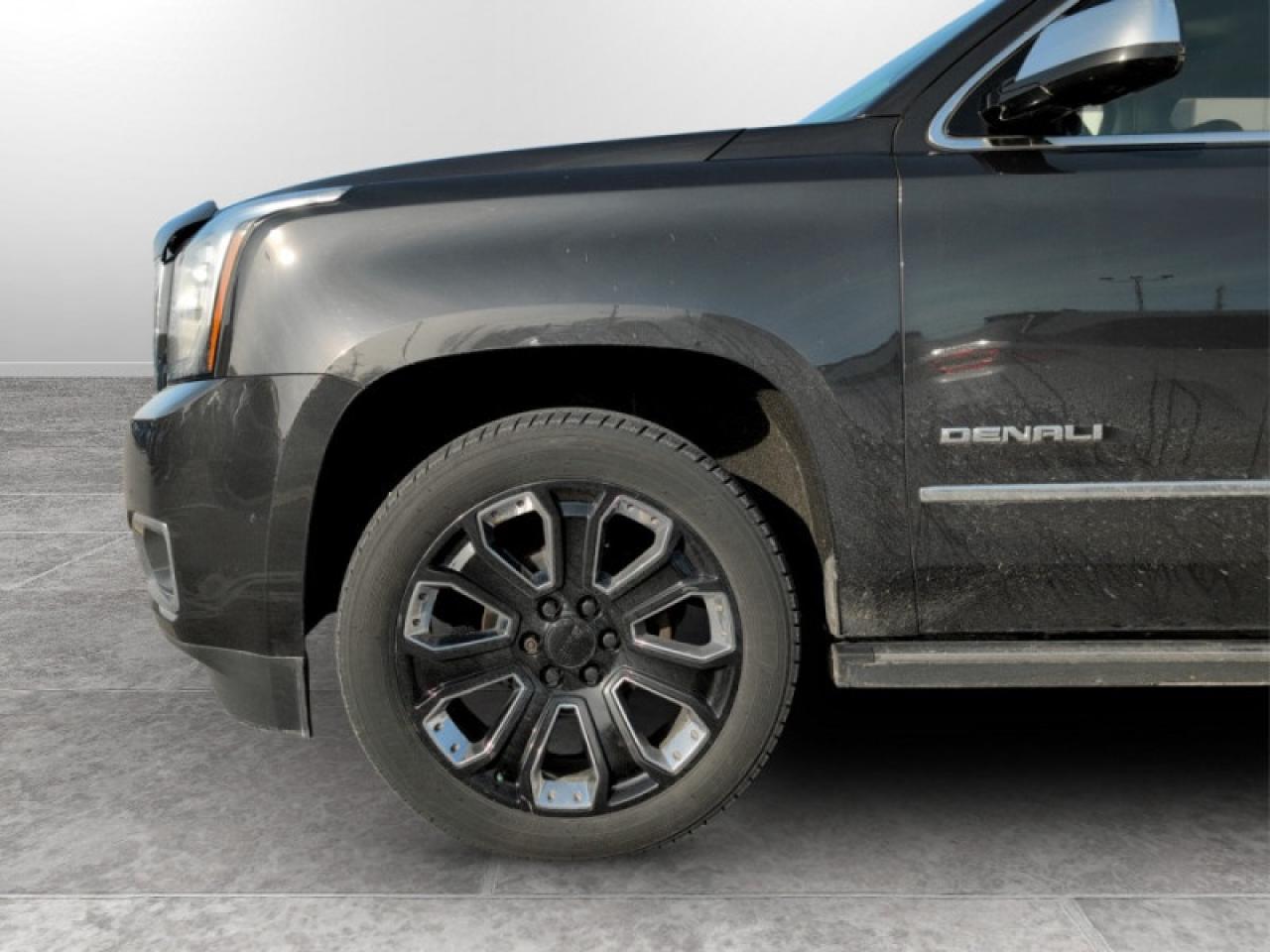 2020 GMC Yukon XL Denali Photo