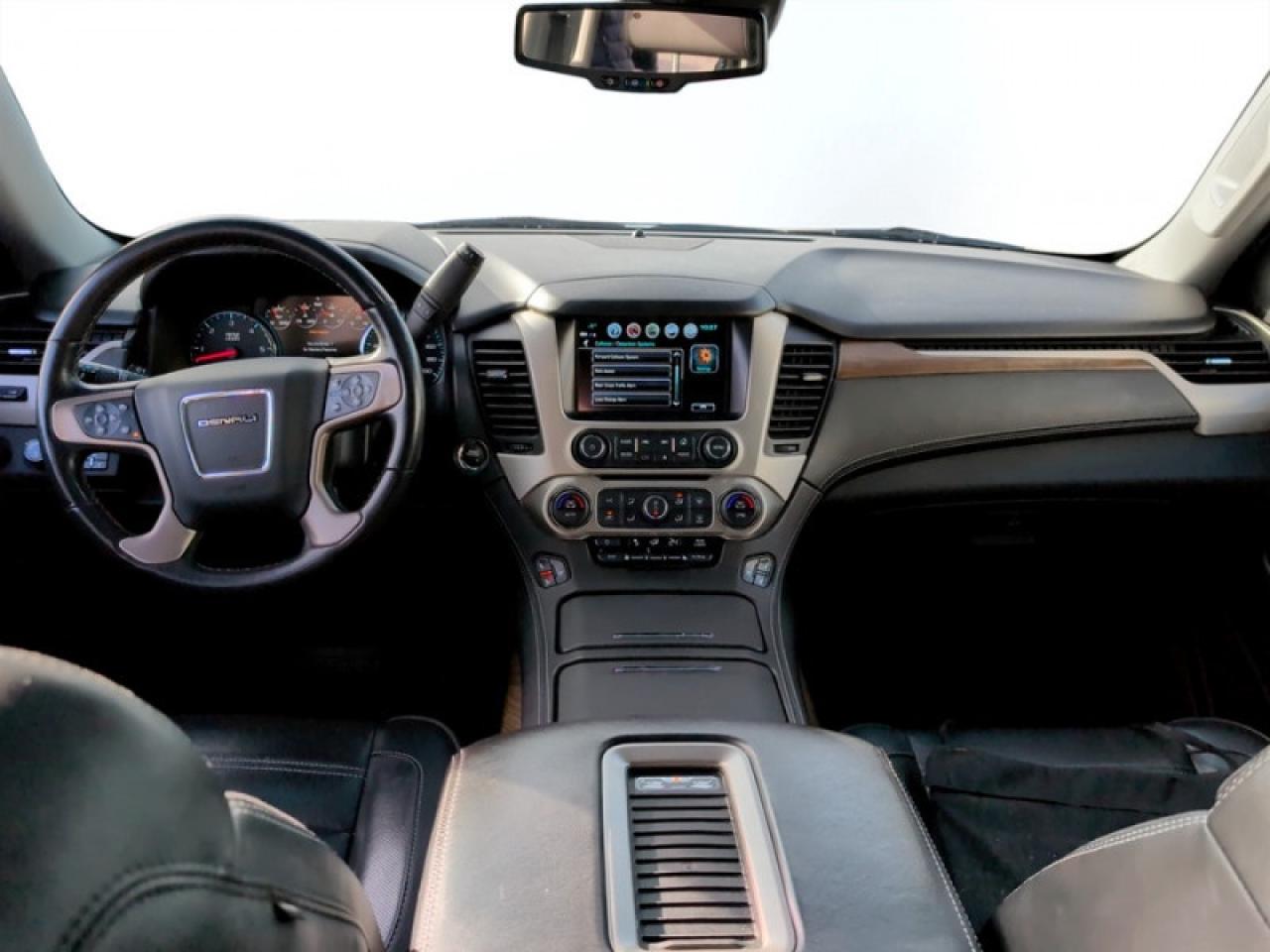 2020 GMC Yukon XL Denali Photo