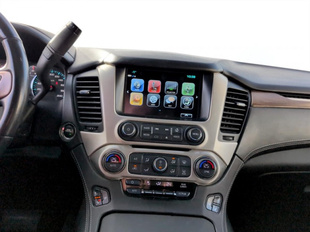 2020 GMC Yukon XL Denali Photo