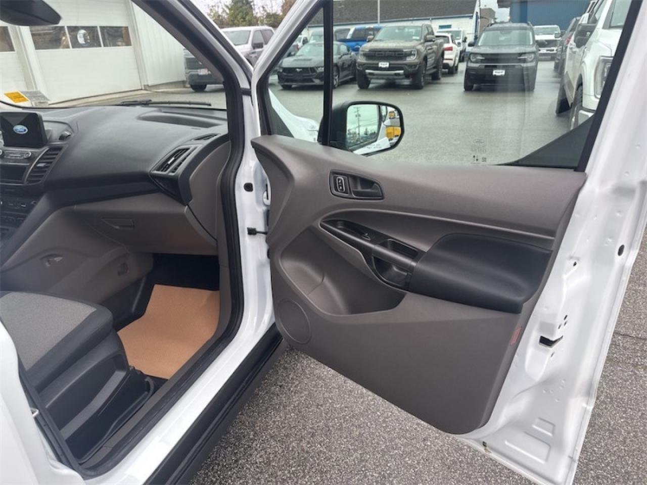 2023 Ford Transit Connect Van XL  - SYNC 3 - Low Mileage Photo5