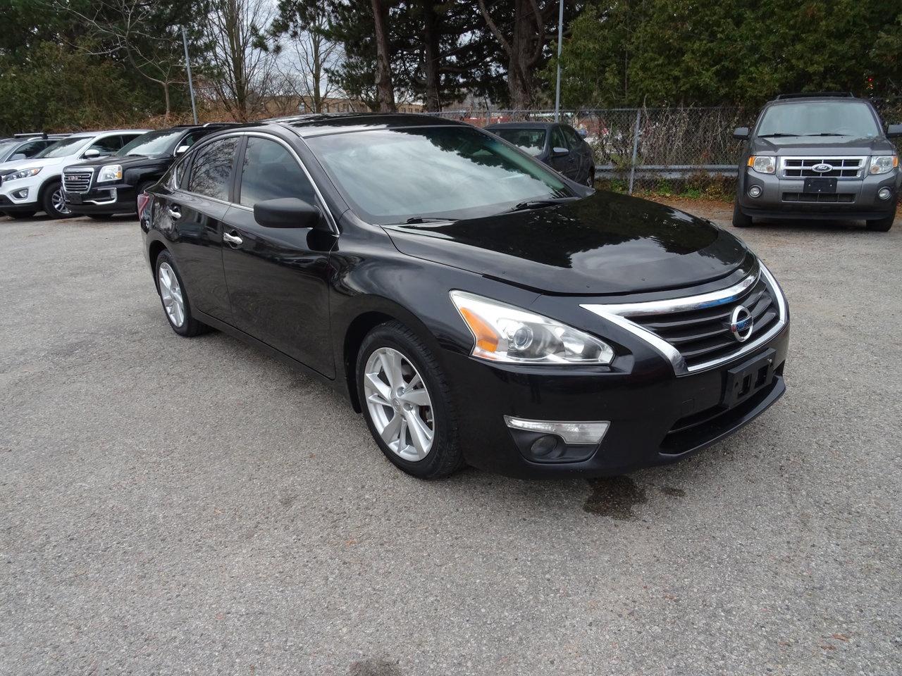 2013 Nissan Altima SV - Photo #4