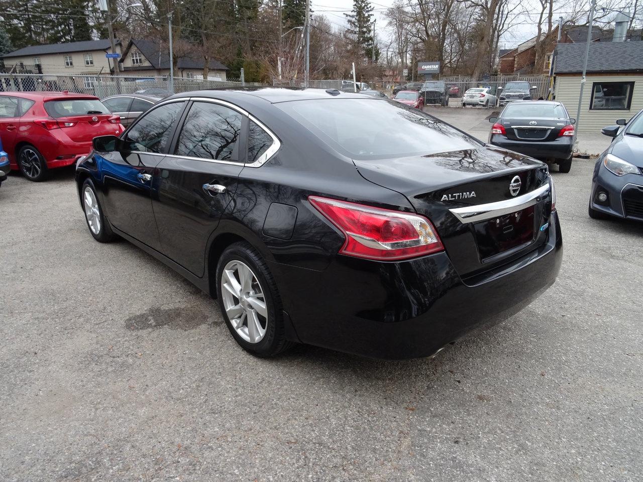 2013 Nissan Altima SV - Photo #8