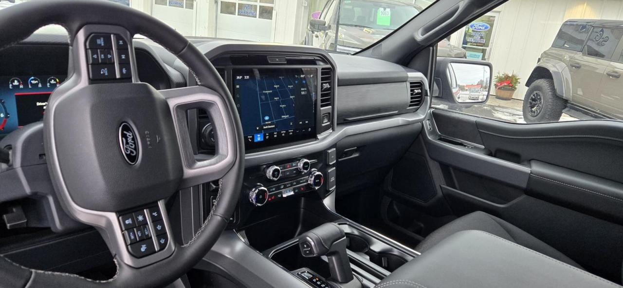 2025 Ford F-150 F150 XLT Photo