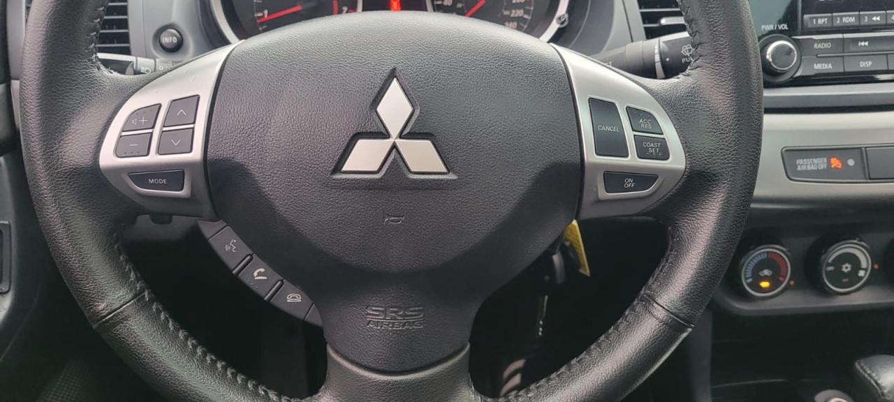 2015 Mitsubishi Lancer SE - Photo #9