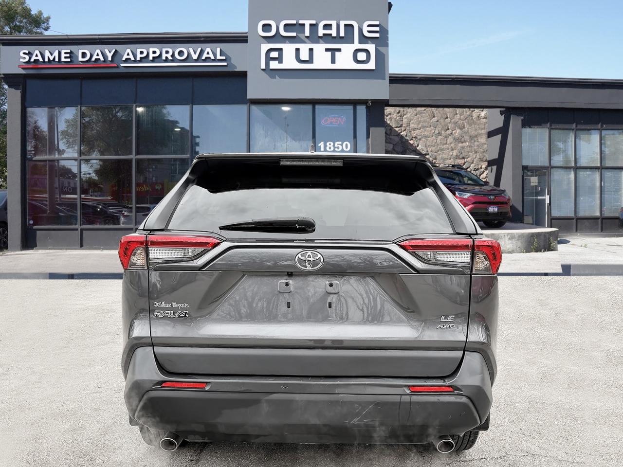 2021 Toyota RAV4 LE AWD - Photo #5