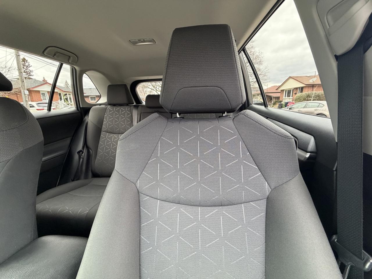 2021 Toyota RAV4 LE AWD - Photo #20