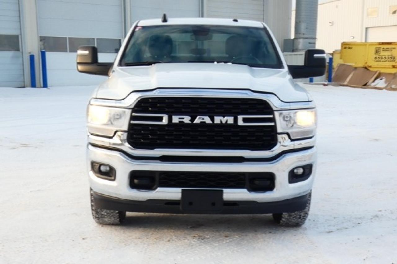 2024 Dodge Ram 3500 Big Horn Cummins DSL Crew Cab 8' Box w/cloth, BUC - Photo #3