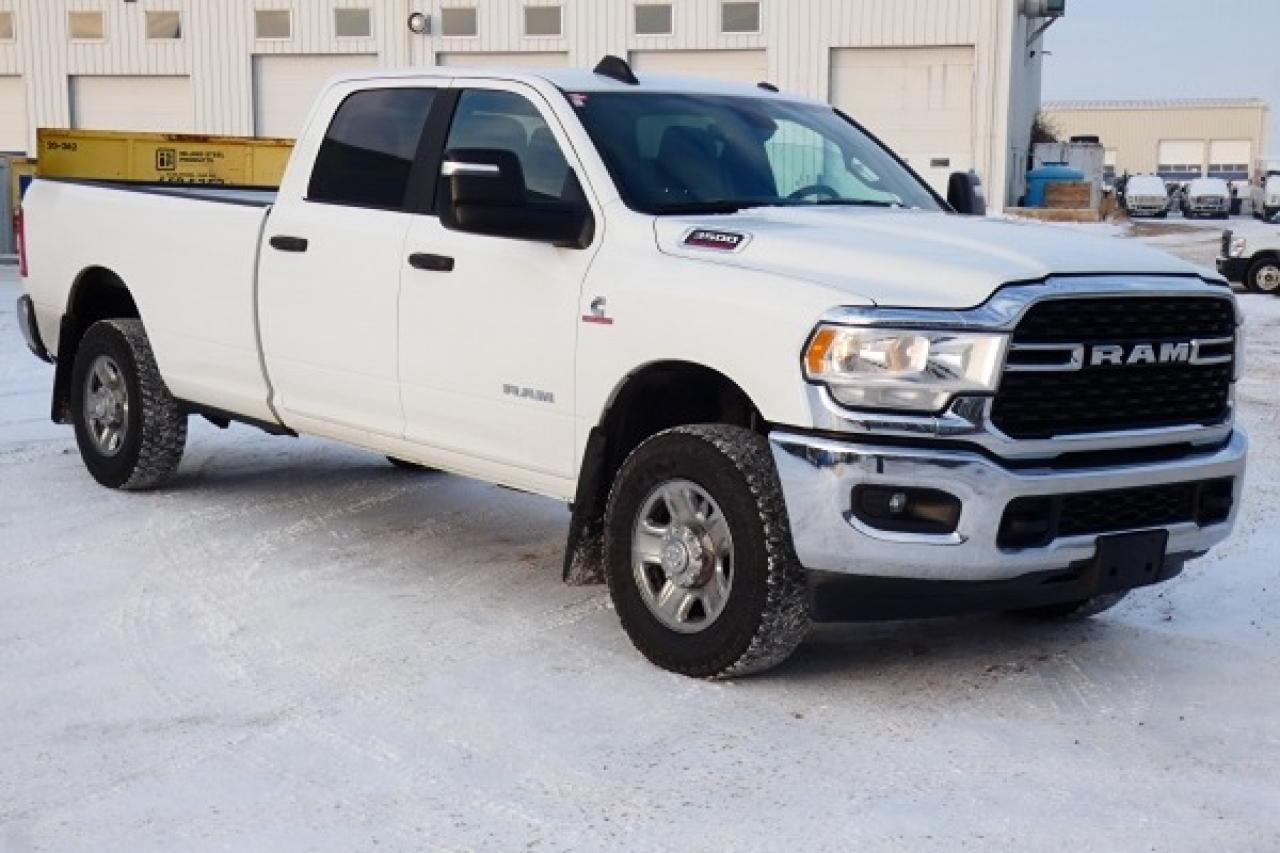 2024 Dodge Ram 3500 Big Horn Cummins DSL Crew Cab 8' Box w/cloth, BUC - Photo #4