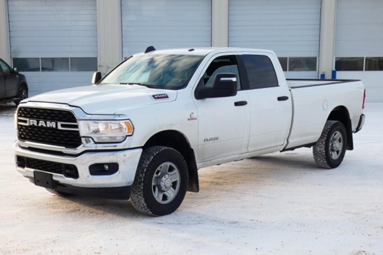 2024 Dodge Ram 3500 Big Horn Cummins DSL Crew Cab 8' Box w/cloth, BUC - Photo #2