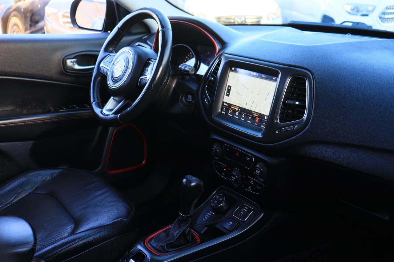 2017 Jeep Compass Trailhawk | 4WD | Leather | Pano Roof | Nav | Cam Photo75