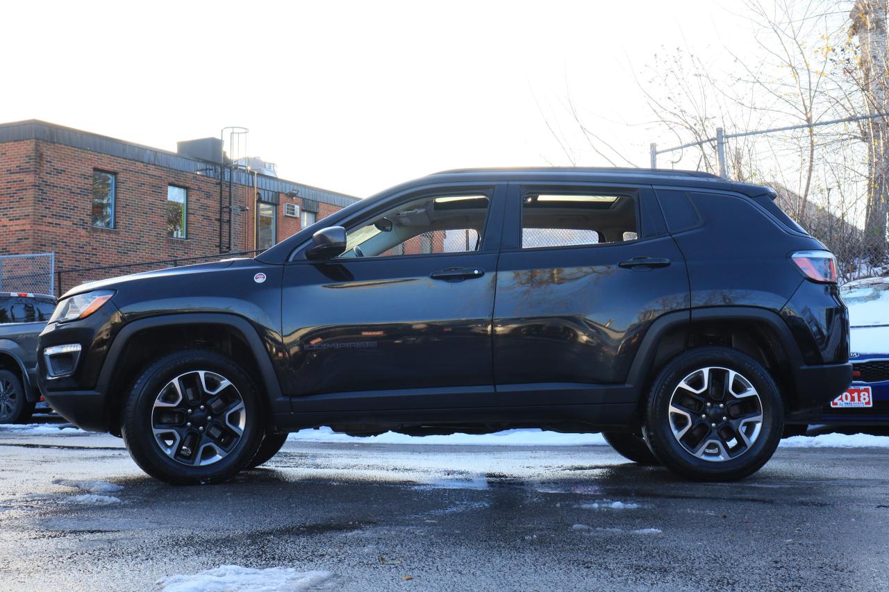 2017 Jeep Compass Trailhawk | 4WD | Leather | Pano Roof | Nav | Cam Photo6