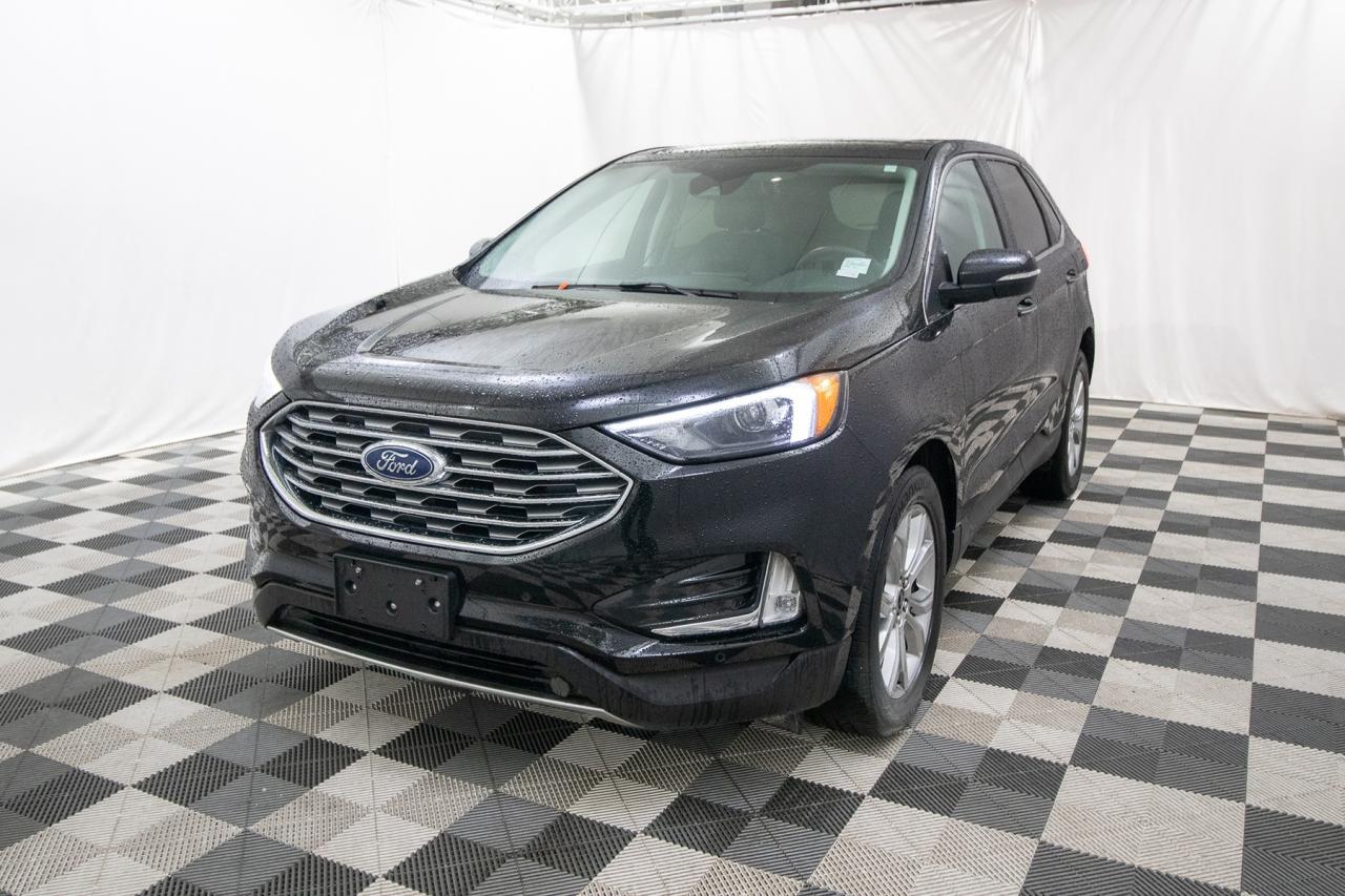 2024 Ford Edge Titanium AWD Photo1