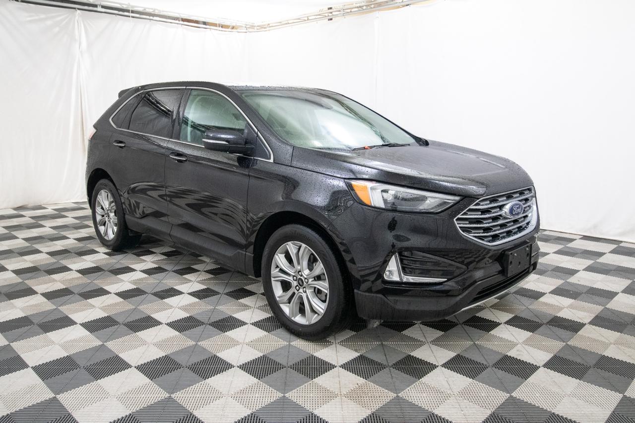 2024 Ford Edge Titanium AWD Photo4
