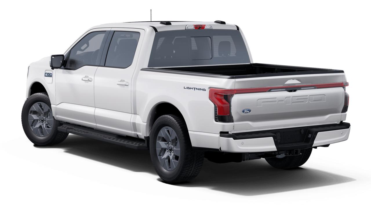 2025 Ford F-150 Lightning Lariat 4WD SuperCrew 5.5' Box Photo5