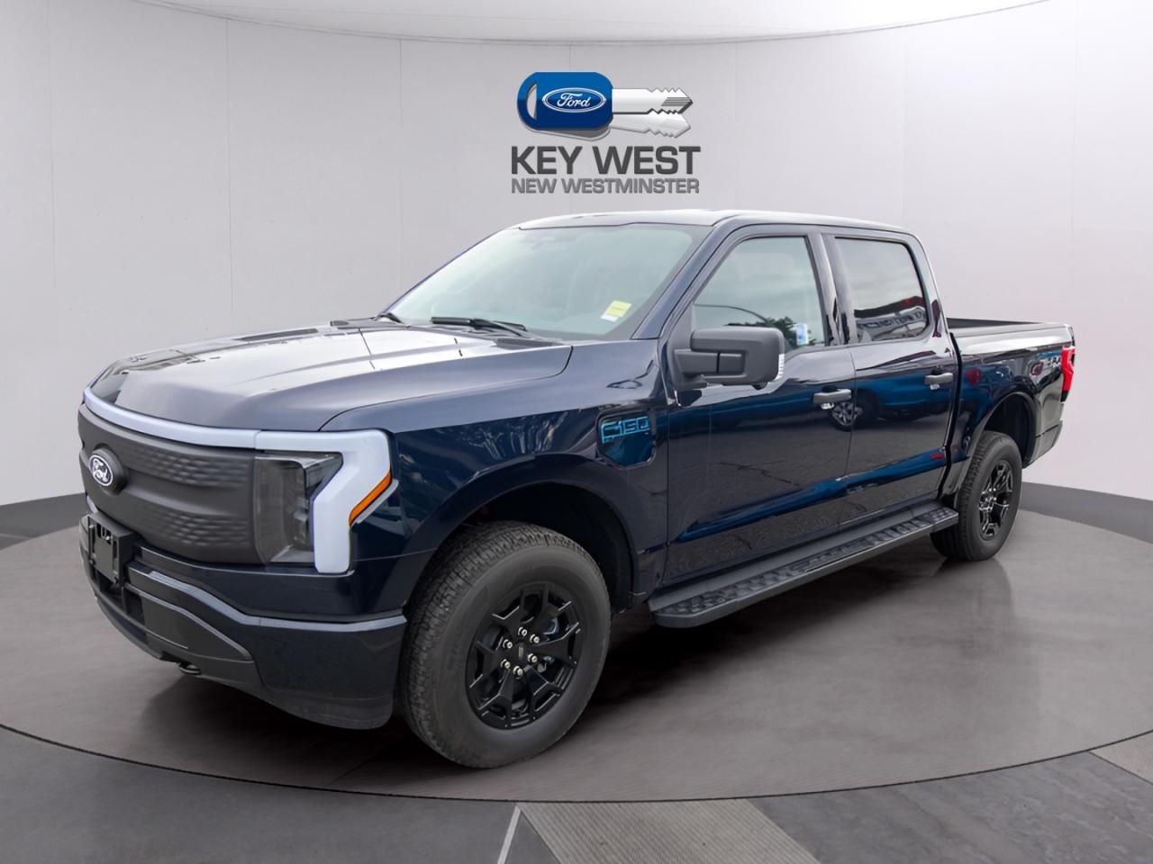 2025 Ford F-150 Lightning XLT 4WD SuperCrew 5.5' Box Photo1