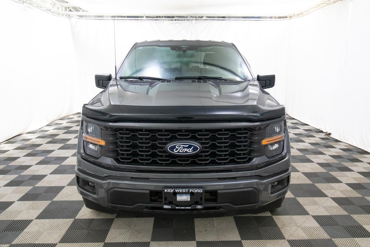 2025 Ford F-150 STX 2WD SuperCrew 5.5' Box Photo2