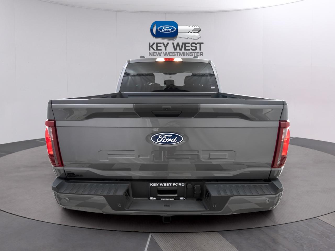 2025 Ford F-150 STX 2WD SuperCrew 5.5' Box Photo2