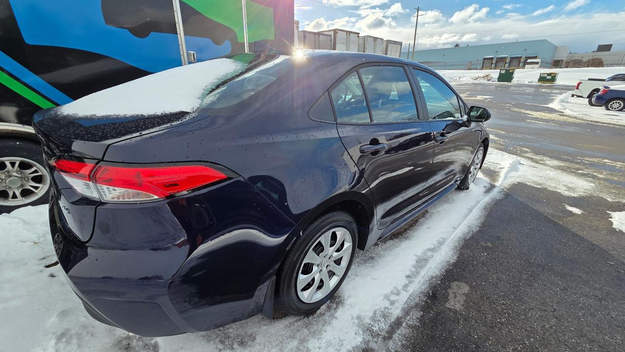 2026 Toyota Corolla LE Photo3