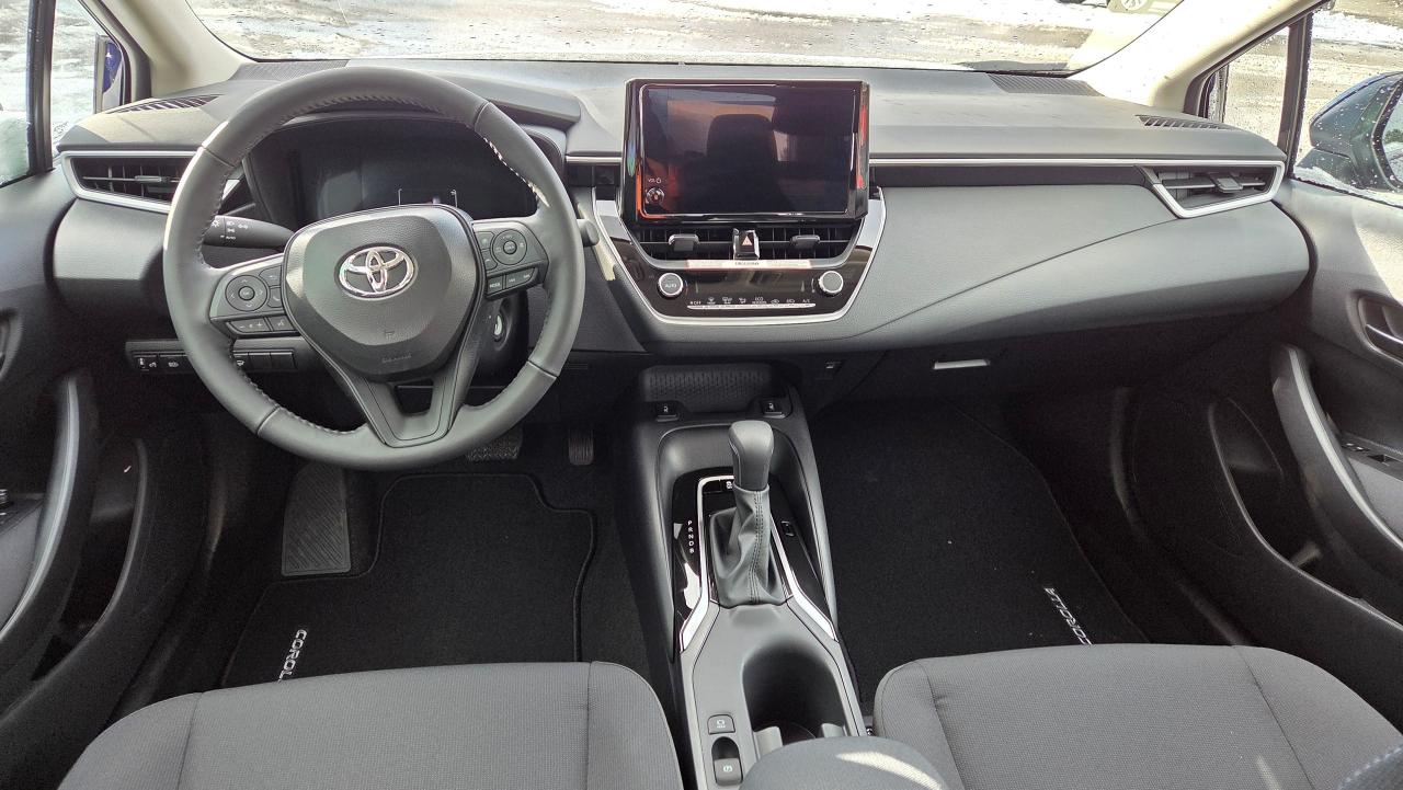 2026 Toyota Corolla LE - Photo #9