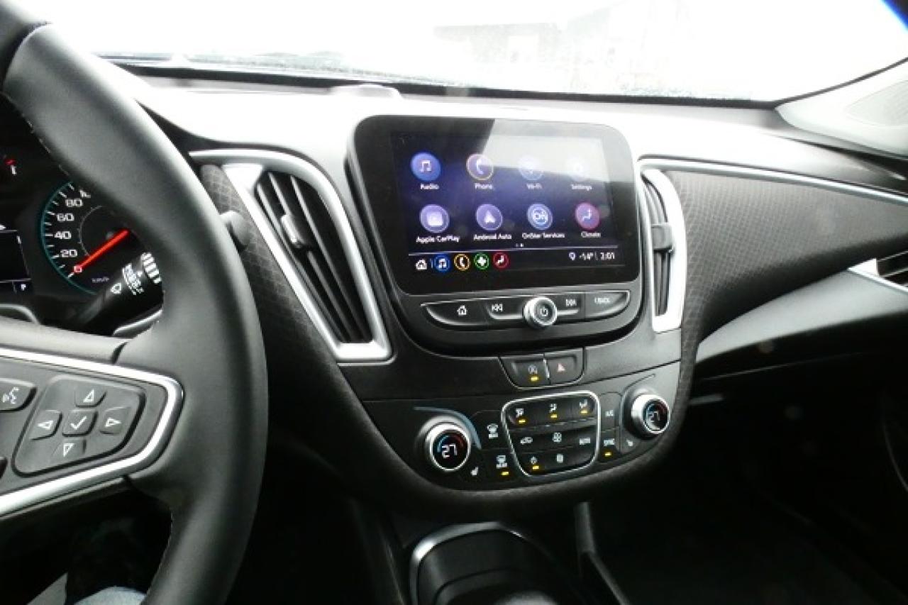 2024 Chevrolet Malibu LT w/Htd cloth, BUC - Photo #14