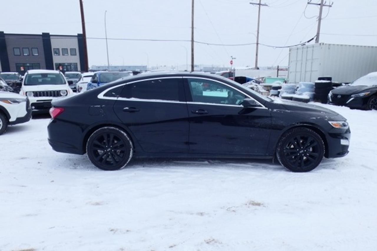 2024 Chevrolet Malibu LT w/Htd cloth, BUC - Photo #5