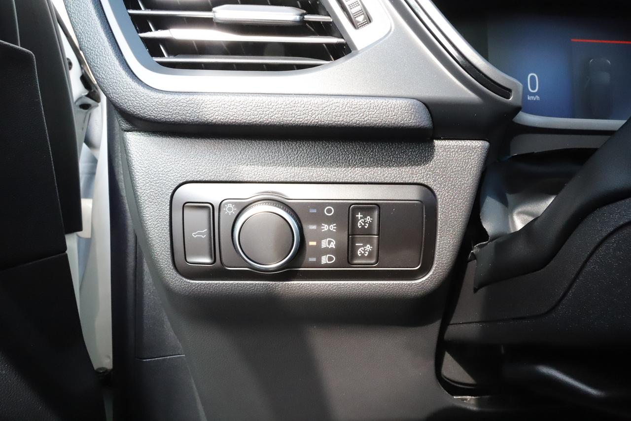 2025 Ford Escape ST-Line AWD Photo