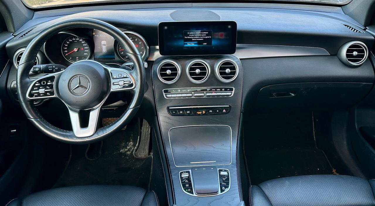 2021 Mercedes-Benz GLC-Class GLC 300 | PREMIUM PLUS NIGHT PACKAGE | LOW KMS | Photo