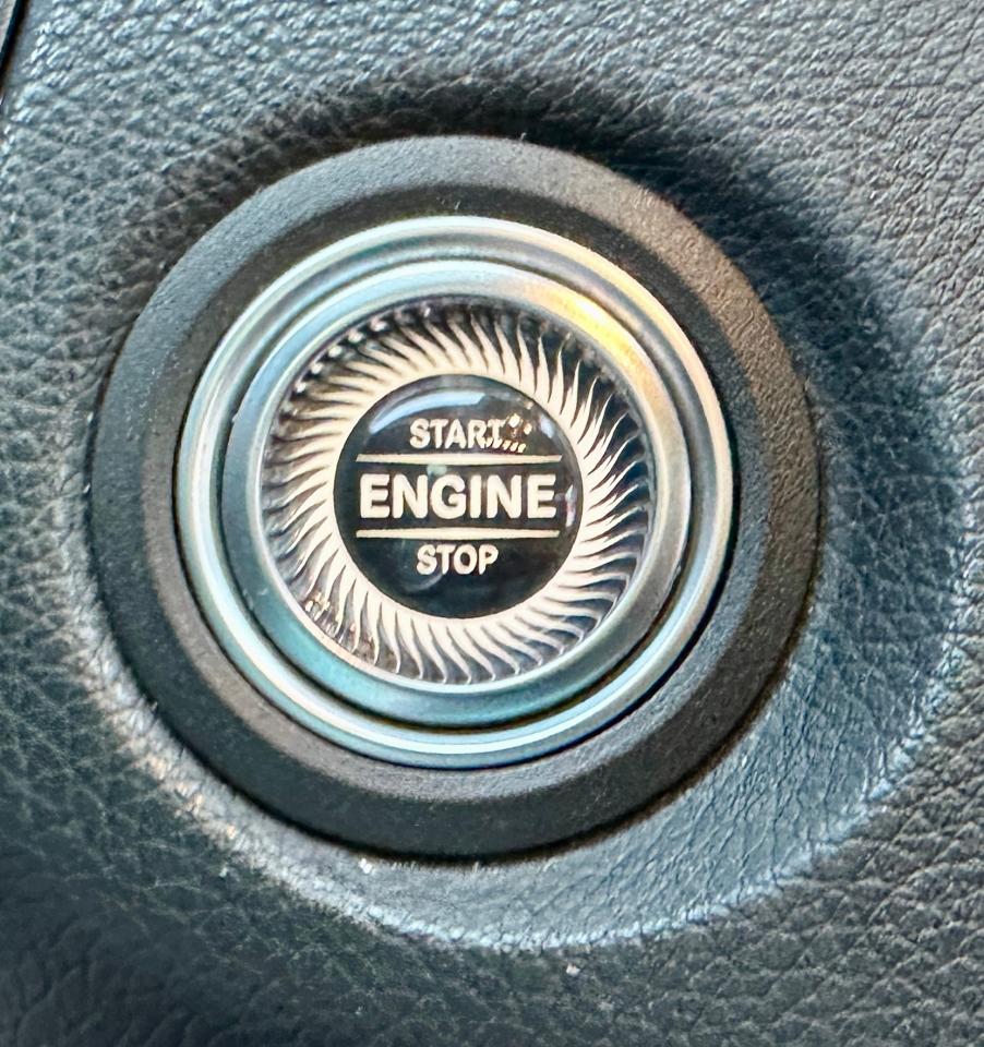 2021 Mercedes-Benz GLC-Class GLC 300 | PREMIUM PLUS NIGHT PACKAGE | LOW KMS | Photo