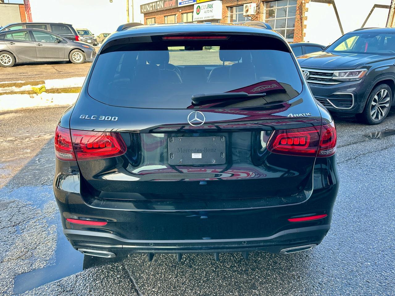 2021 Mercedes-Benz GLC-Class GLC 300 | PREMIUM PLUS NIGHT PACKAGE | LOW KMS | Photo