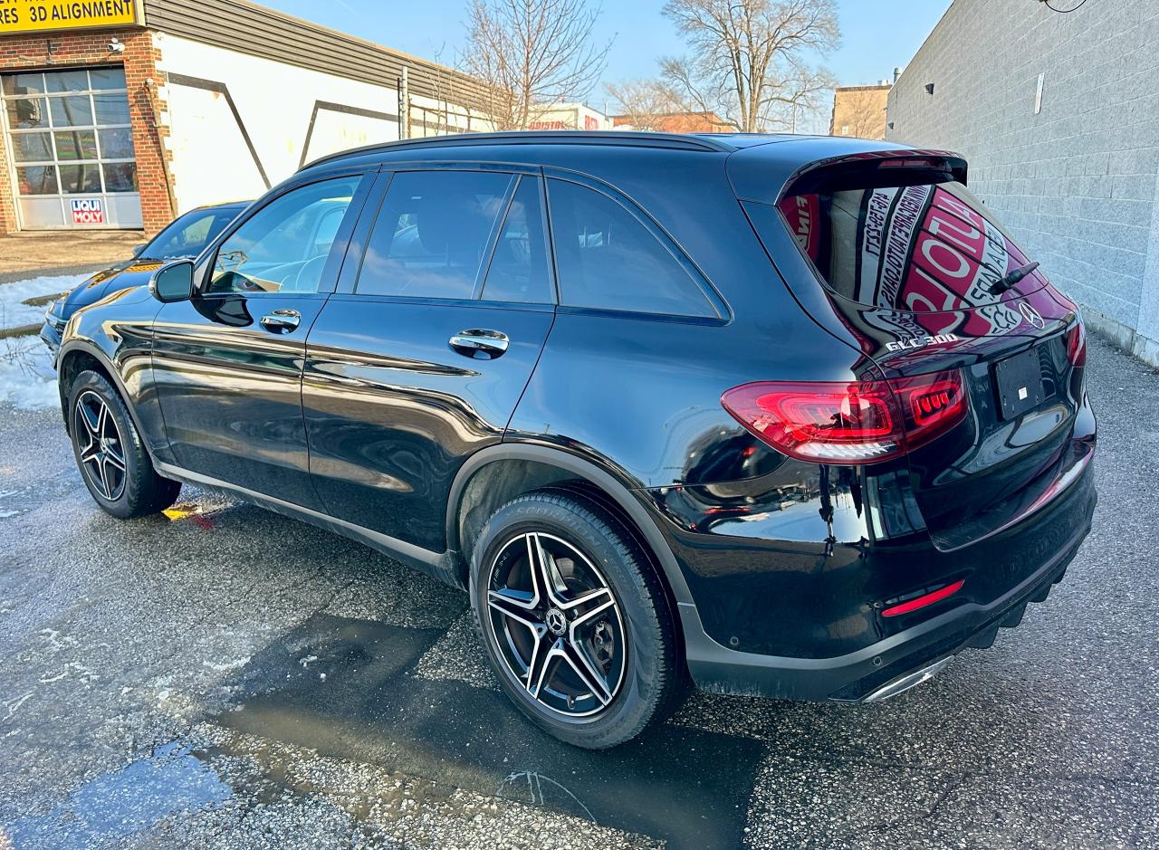 2021 Mercedes-Benz GLC-Class GLC 300 | PREMIUM PLUS NIGHT PACKAGE | LOW KMS | Photo