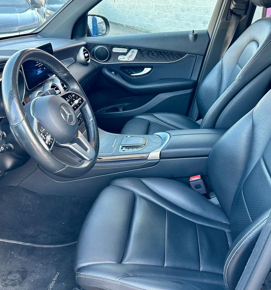 2021 Mercedes-Benz GLC-Class GLC 300 | PREMIUM PLUS NIGHT PACKAGE | LOW KMS | Photo