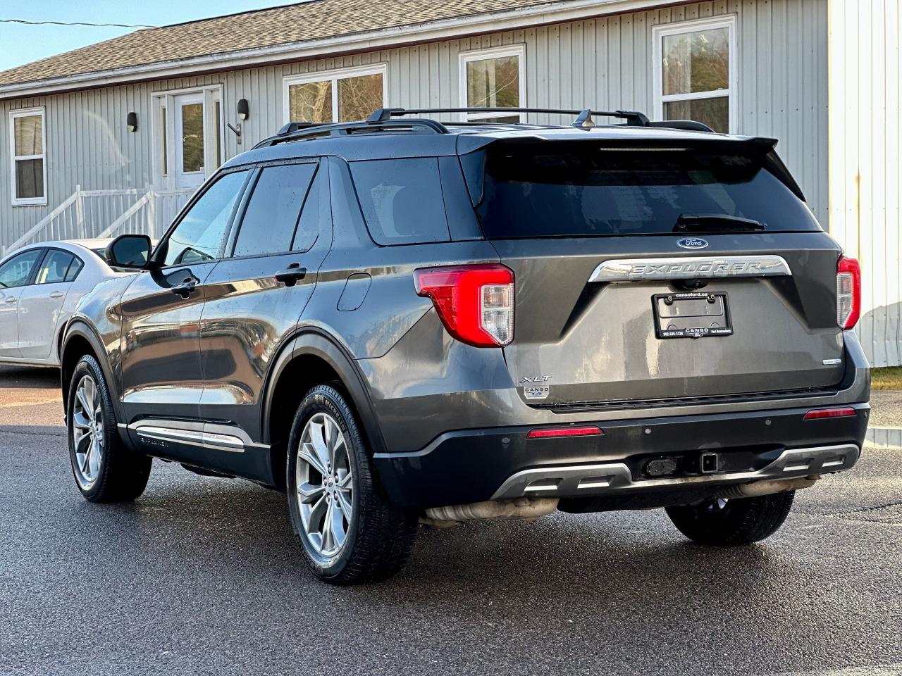 2020 Ford Explorer XLT XLT AWD W/TRAILER TOW/SUNROOF Photo4
