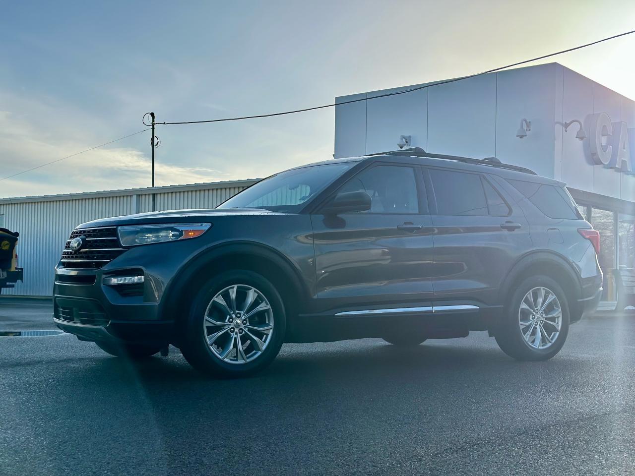 2020 Ford Explorer XLT XLT AWD W/TRAILER TOW/SUNROOF Photo3