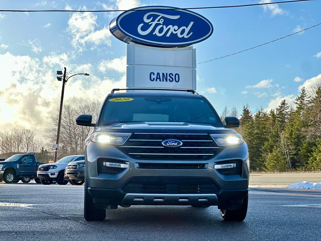 2020 Ford Explorer XLT XLT AWD W/TRAILER TOW/SUNROOF Photo1
