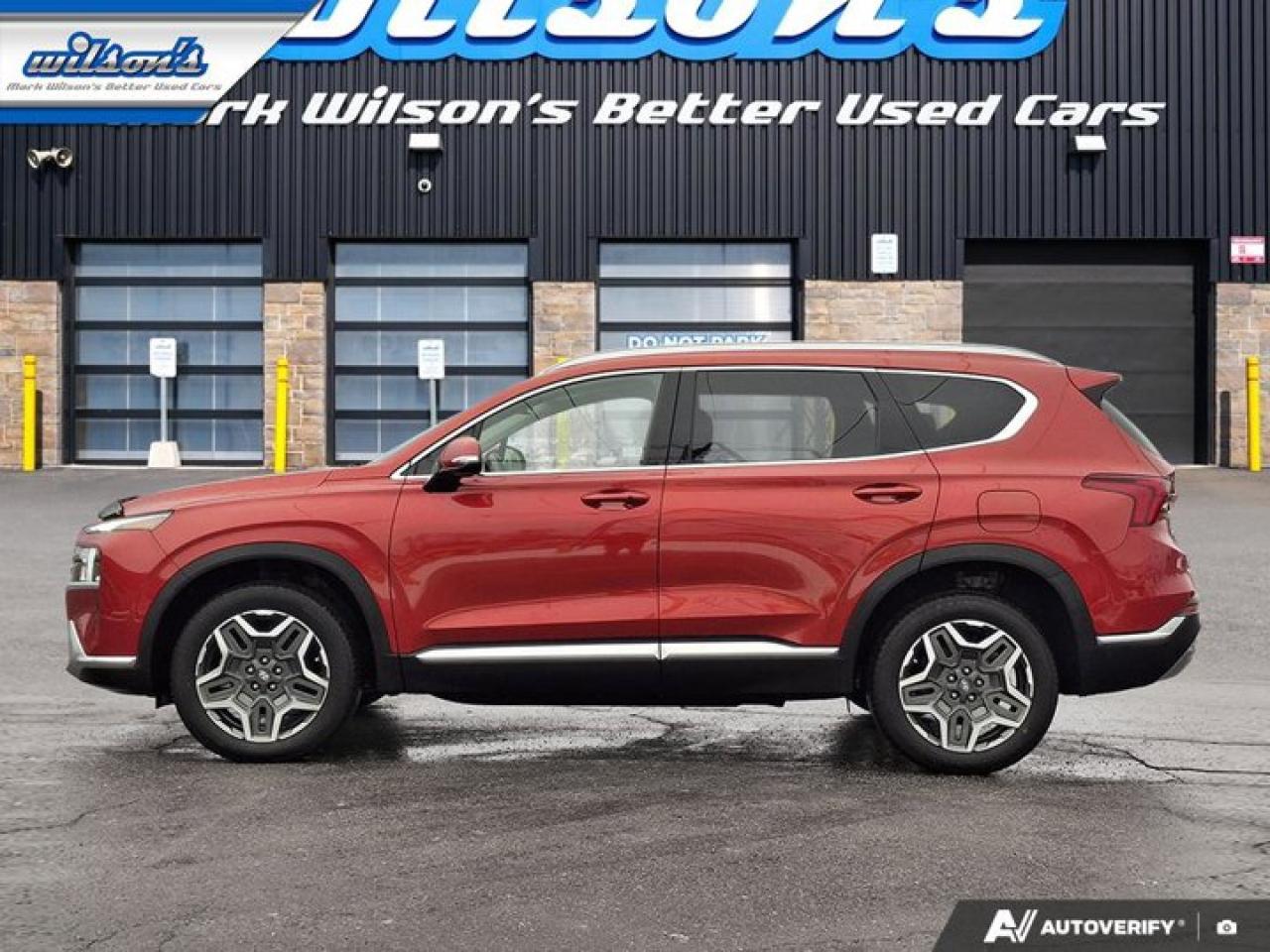2021 Hyundai Santa Fe Hybrid Preferred Trend | Leather | Sunroof | Adaptive Cruise Control | Heated Seats & Steering | and More ! Photo