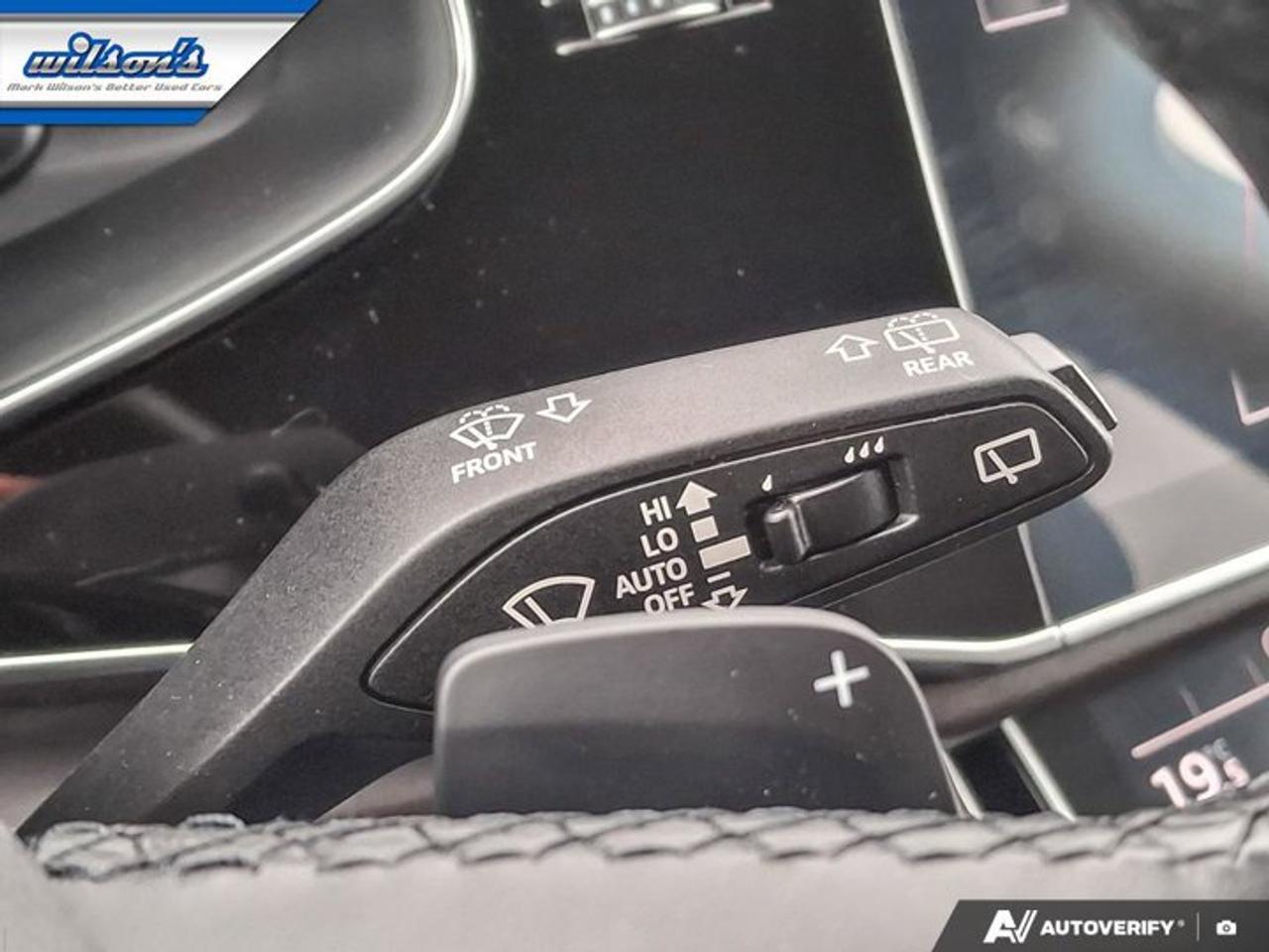 2022 Audi Q7 Komfort 45 Quattro | 7 Pass | Panoramic Sunroof | Nav | Leather | Heated Seats | Rear Cam & More ! Photo