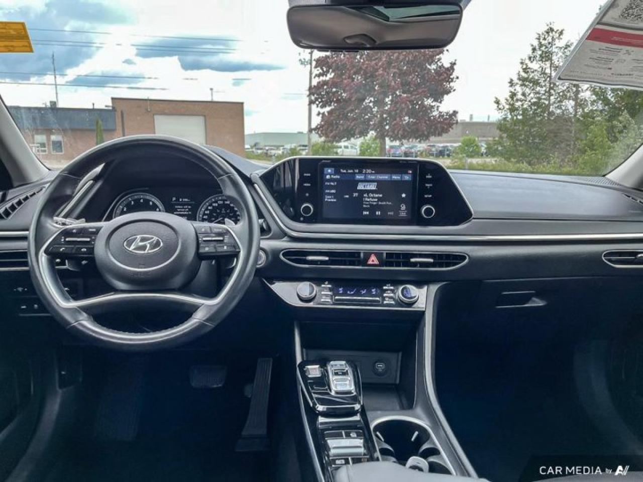 2021 Hyundai Sonata Luxury 1.6T | Leather | Sunroof | Nav | 360 Camera | Bose | Cooled + Heated Seats | and More ! Photo