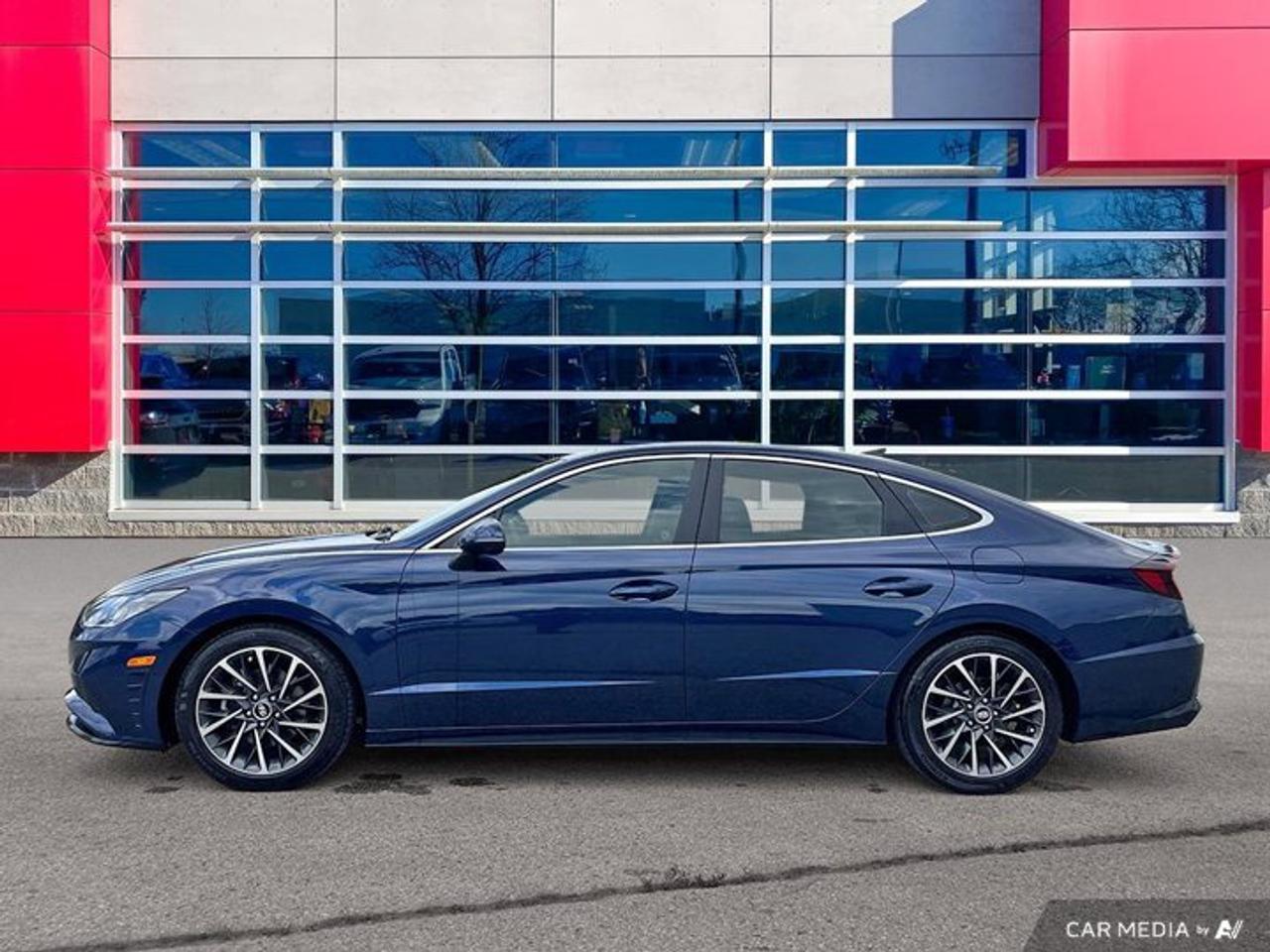2021 Hyundai Sonata Luxury 1.6T | Leather | Sunroof | Nav | 360 Camera | Bose | Cooled + Heated Seats | and More ! Photo