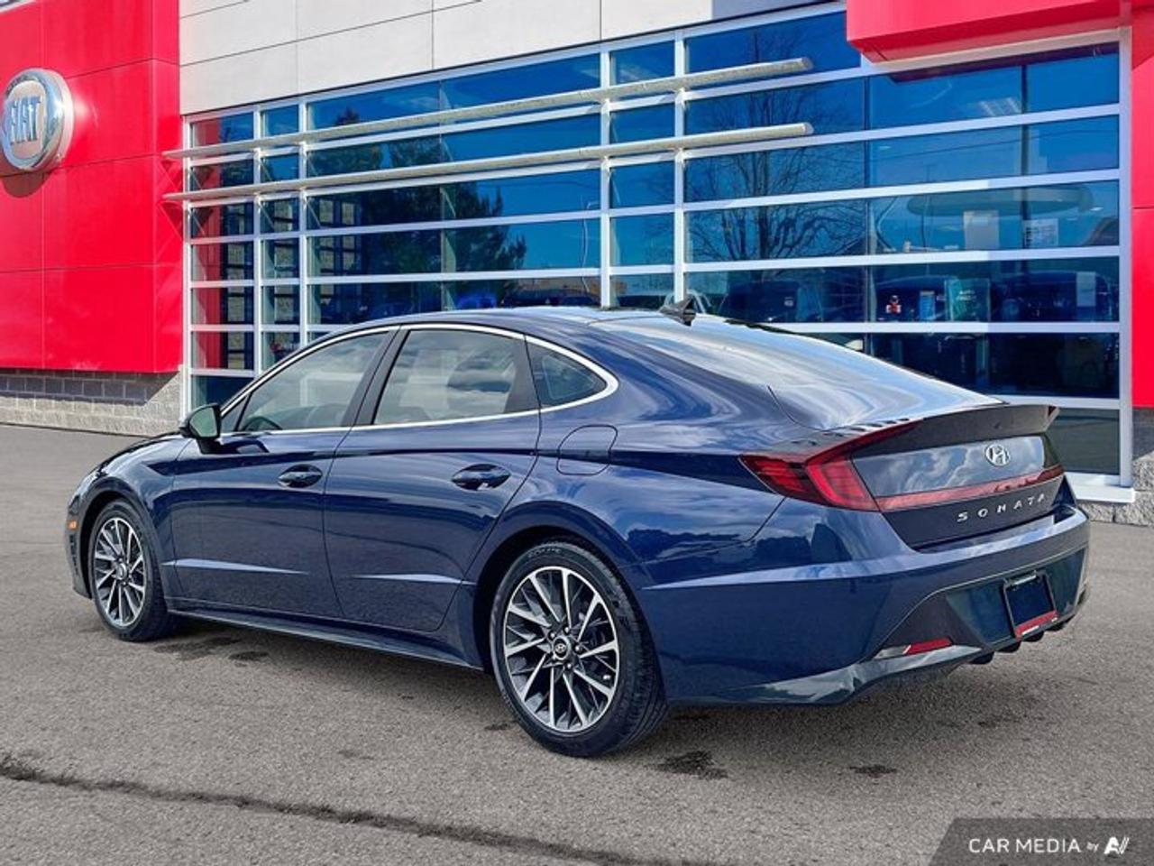 2021 Hyundai Sonata Luxury 1.6T | Leather | Sunroof | Nav | 360 Camera | Bose | Cooled + Heated Seats | and More ! Photo