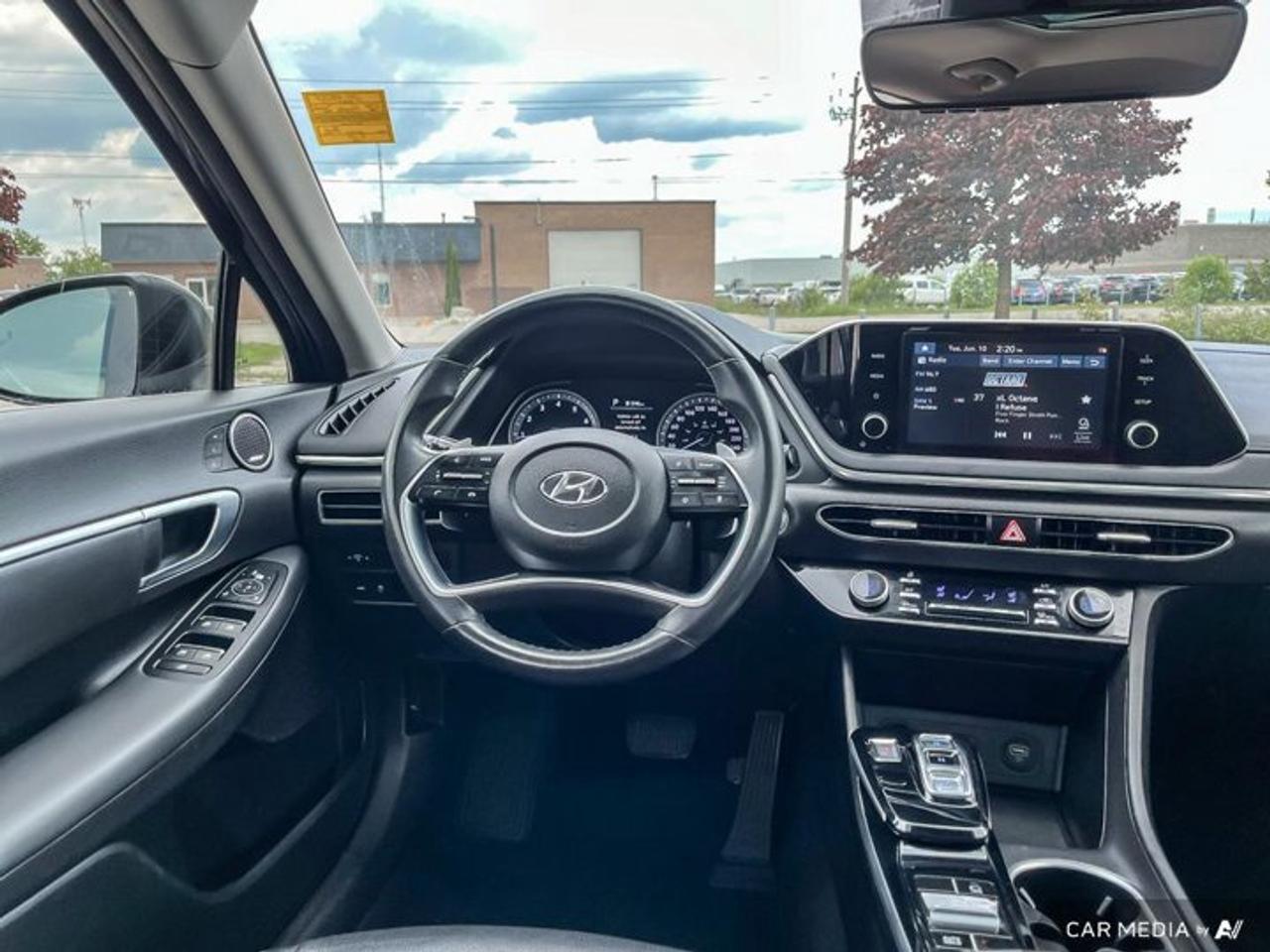 2021 Hyundai Sonata Luxury 1.6T | Leather | Sunroof | Nav | 360 Camera | Bose | Cooled + Heated Seats | and More ! Photo