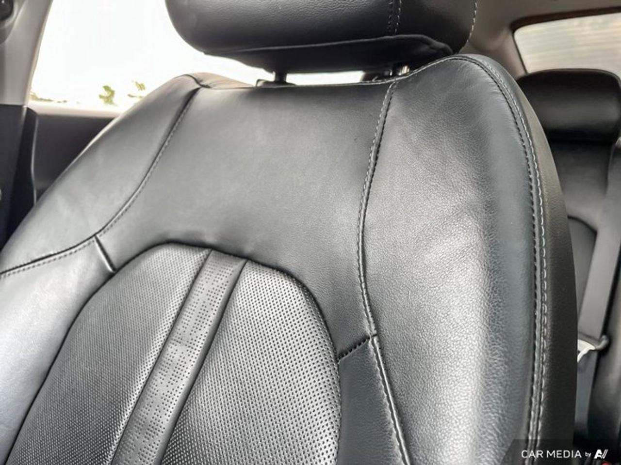 2021 Hyundai Sonata Luxury 1.6T | Leather | Sunroof | Nav | 360 Camera | Bose | Cooled + Heated Seats | and More ! Photo