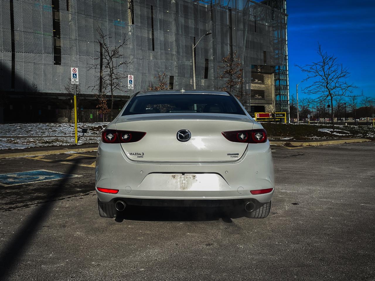 2024 Mazda MAZDA3 GT w/Turbo AWD | NO ACCIDENTS | CLEAN CARFAX | Photo4