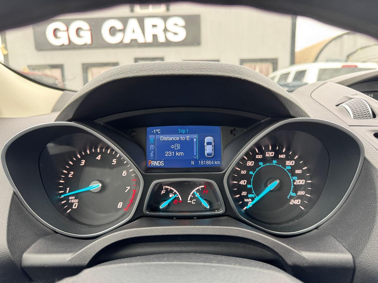 2015 Ford Escape FWD SE | CERTIFIED | NO ACCIDENTS - Photo #10